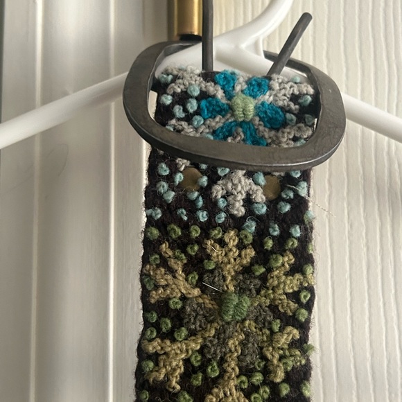 Colorful Snowflake Patterned Belt - Picture 2 of 9
